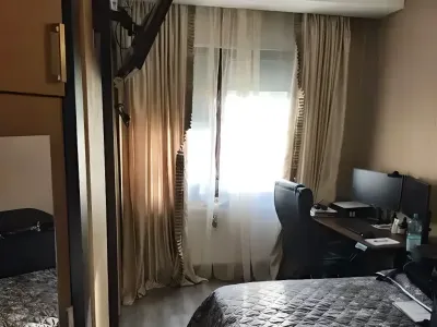 Dormitor cu birou apartament vanzare cumparare Râmnicu Vâlcea Vâlcea